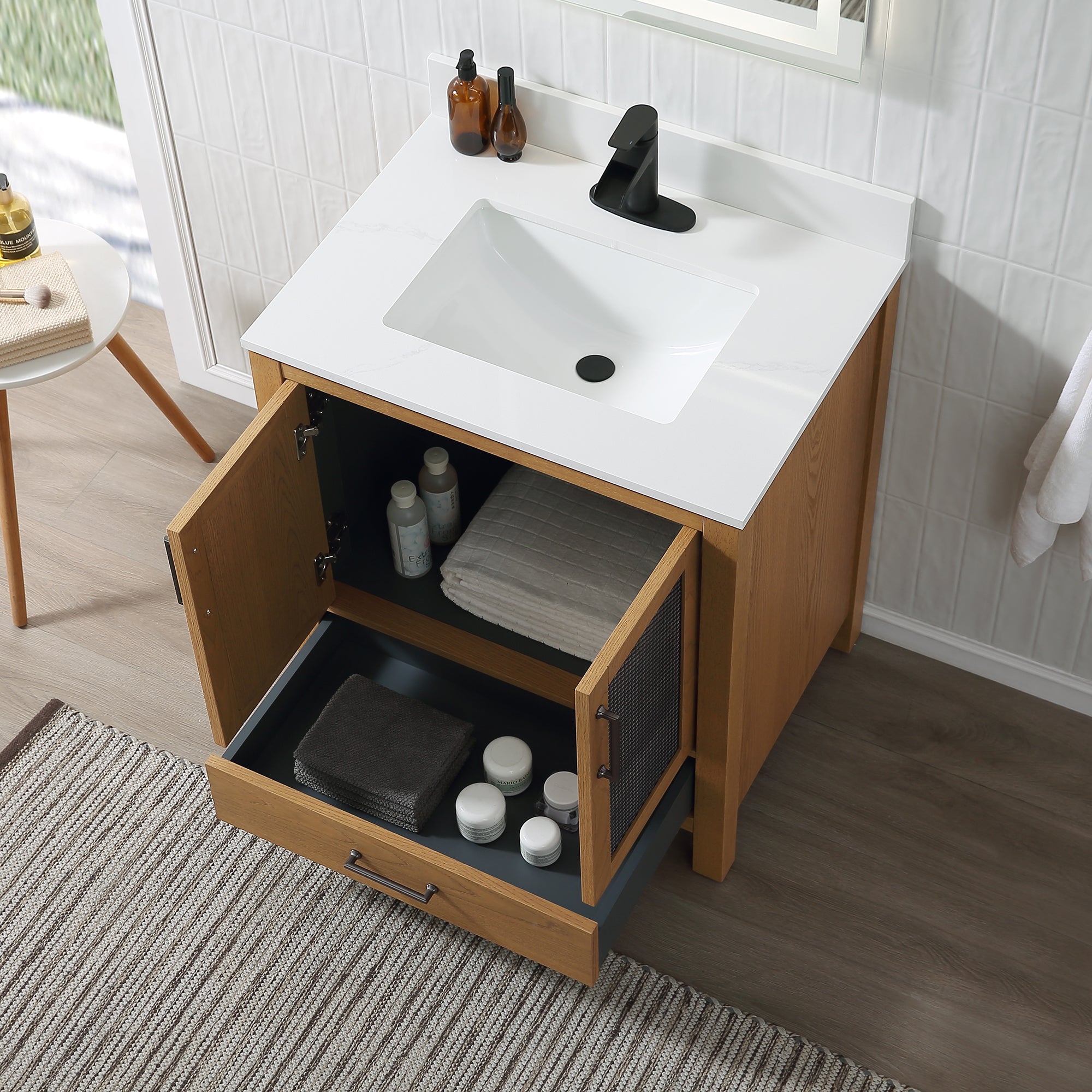 Free Standing Single Bathroom Vanity with Quartz Top RX-V05