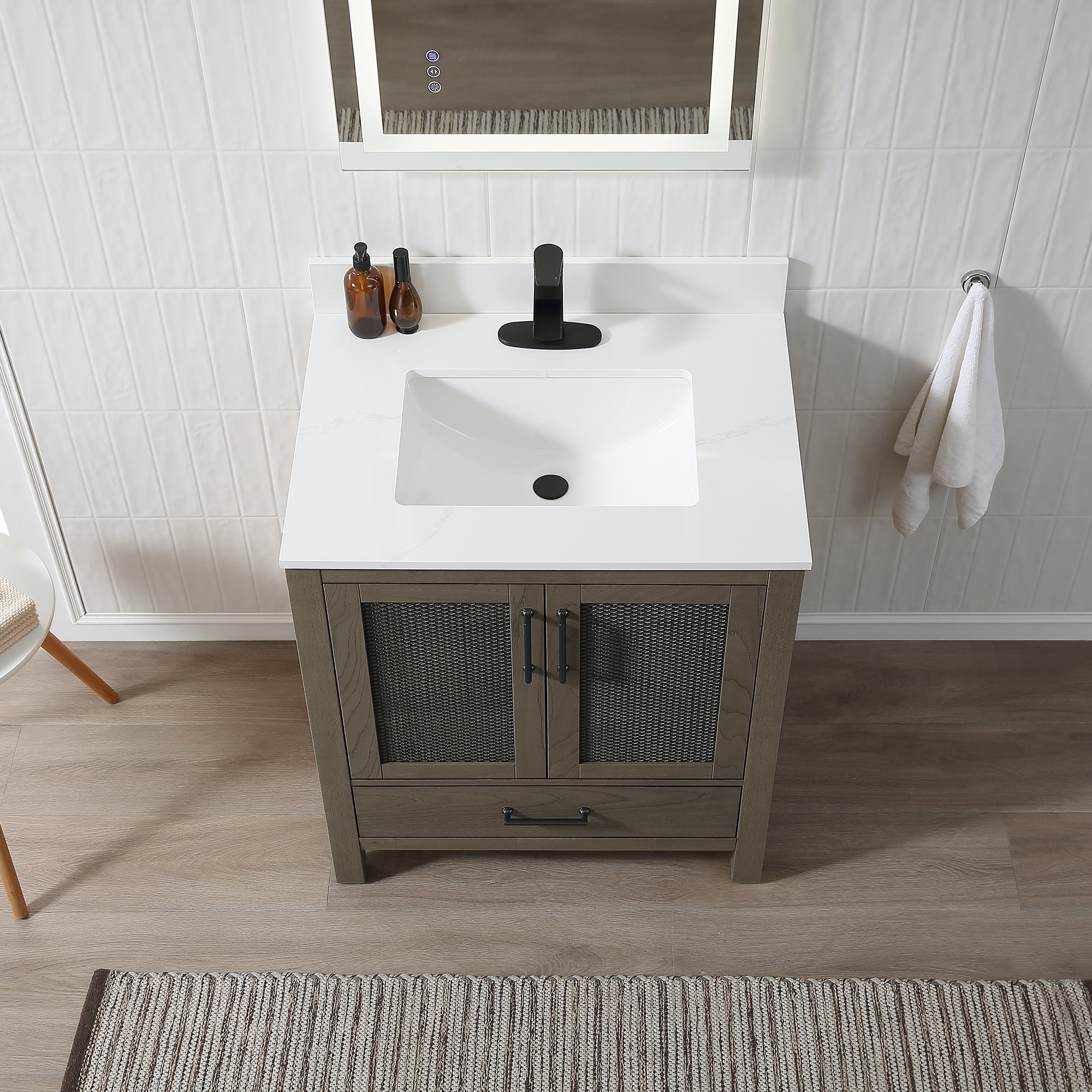 Free Standing Single Bathroom Vanity with Quartz Top RX-V05